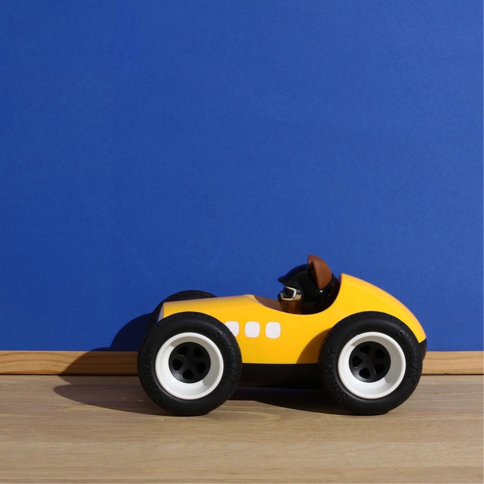 Playforever Egg Roadster Car