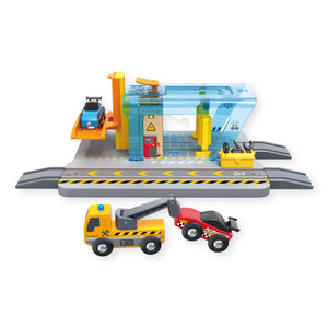 Hape Repair & Wash Station