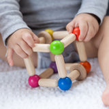 PlanToys Square Clutching Toy