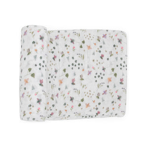 Little Unicorn Cotton Muslin Swaddle ~ Garden Bees