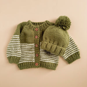 The Blueberry Hill Classic Knit Pom Hat ~ Moss Green