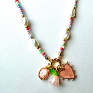 Gunner & Lux Beaded Pearl Floral Heart Necklace